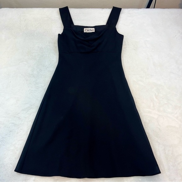 COPY - Vtg CACHET Cowl Neck Cocktail Dress Crape Lined Black Sz 4 Whimsy Goth Y… - Picture 4 of 10